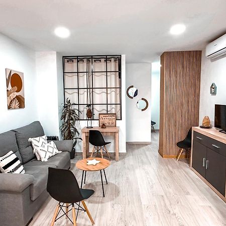 A&M Apartamento En Nervion Seville Exterior photo